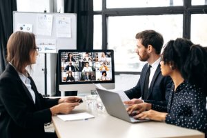 Hybrid Working: Definition, Tips and Strategies for Success